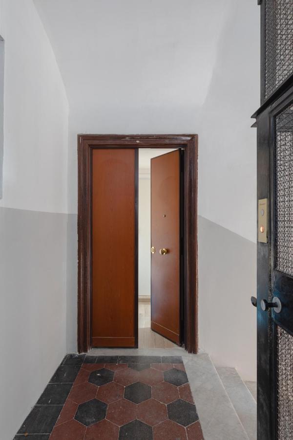 Central Station Apartment - Zeno 02 Рим Екстер'єр фото
